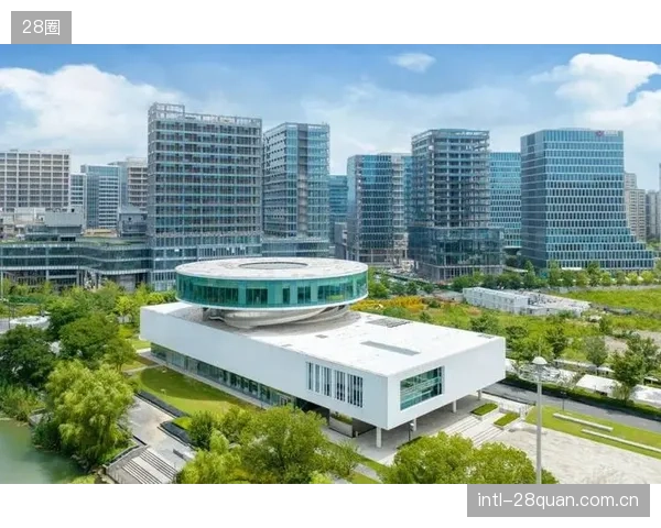 无障碍CityWalk验证体育与文旅融合新路径，城市公共空间的商业价值被重新发现